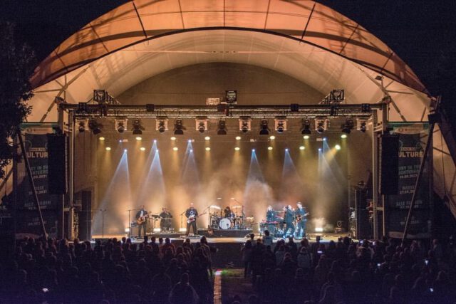 @axelbosse | Festivals 2021 | 📷 @invasionlive | #dennisbaumannlighting #bosse #lightingdesign #ma2 @ma_lighting_international #dailybeams #brightnessblog @brightnessblog