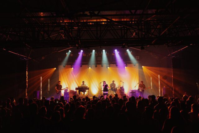 @musikvonlotte | LDMA Tour 2022 | 📷 @markushaner | #dennisbaumannlighting #lotte #ldmatour #lightingdesign #ma2 @ma_lighting_international #dailybeams #brightnessblog @brightnessblog #astera @asteradeutschland #robelighting @robedeutschland #kaisershowtechnik @kaisershowtechnik