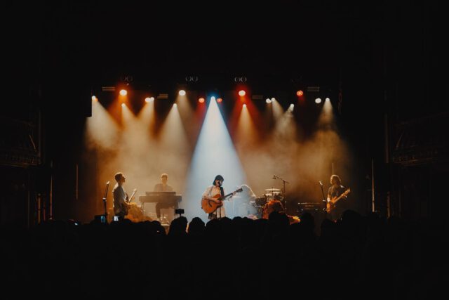 @musikvonlotte | LDMA Tour 2023 | 📷 @markushaner | #dennisbaumannlighting #lotte #ldmatour #lightingdesign #ma2 @ma_lighting_international #dailybeams #brightnessblog @brightnessblog #astera @asteradeutschland #robelighting @robedeutschland #kaisershowtechnik @kaisershowtechnik